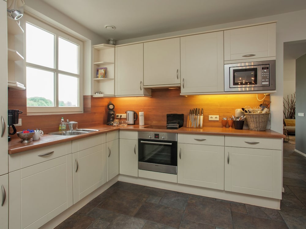 Stylish Holiday Home in Leende With Terrace view 5