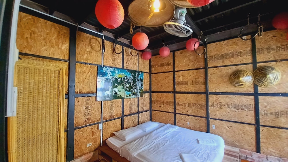 Mobylette Saigon Hostel - Adults only