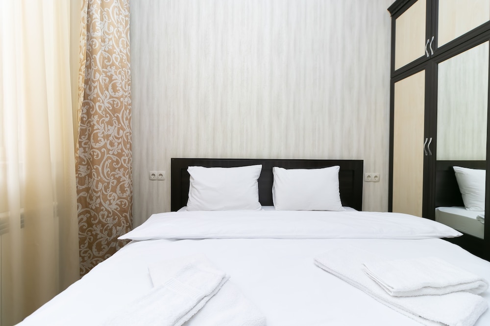 Stay Inn on Buzand 13