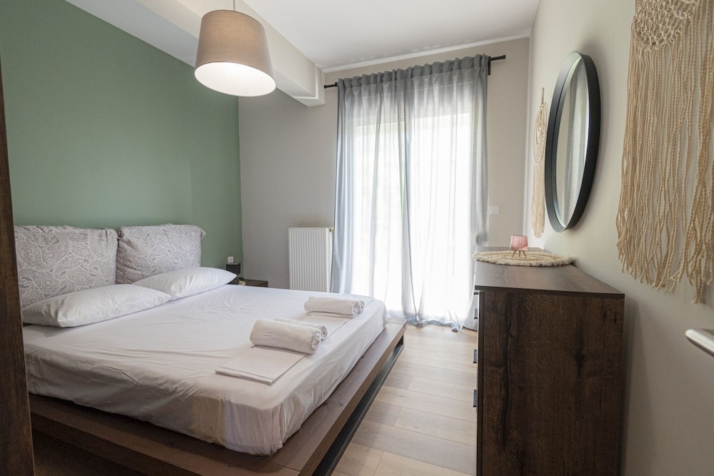 Simon Apartment by Rentalspro photo 2