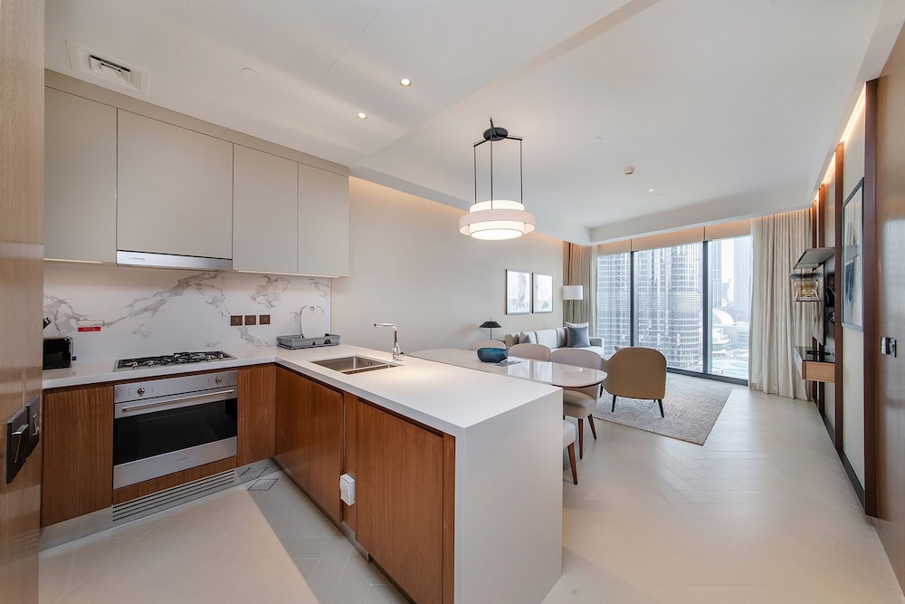 Deluxe 2BR Burj Khalifa & Fountain View