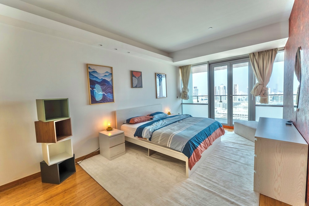 Luxury Homestay Near Dubai WTC