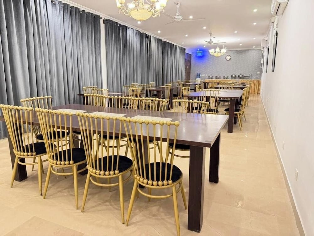 Rhodium Hotel ONE