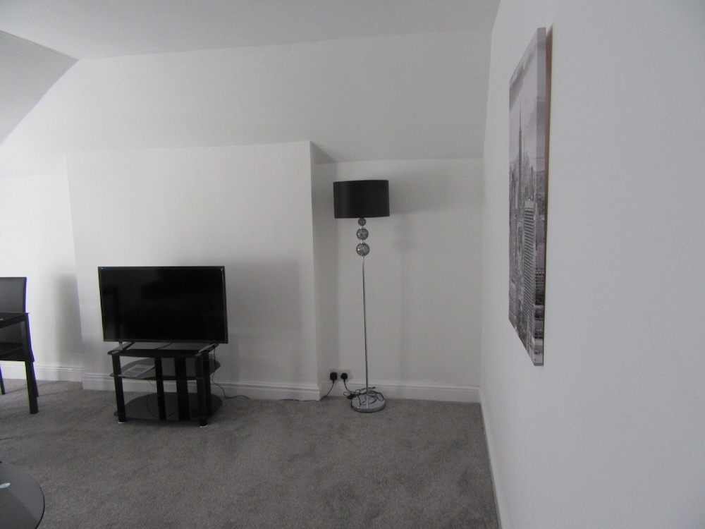 No 6 at 19 Ivanhoe - 2  Bed Sefton Park