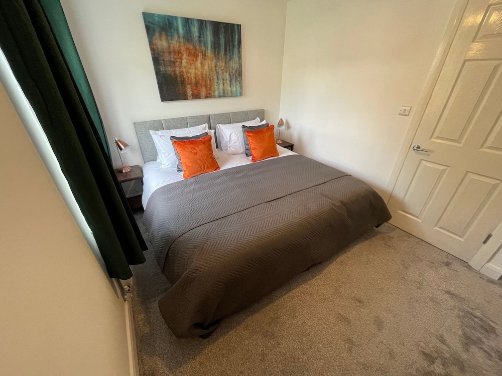 3 Bedroom New House with WiFi view 4