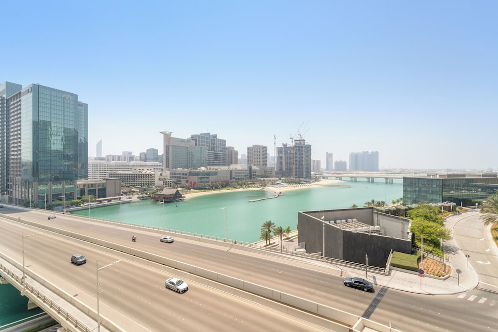 Silkhaus Al Maryah Vista 1