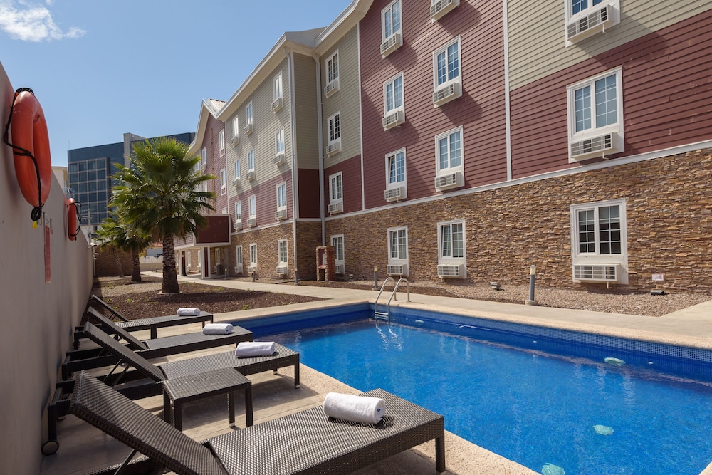 Hotel Extended Suites Ciudad Juarez Consulado - Image 1