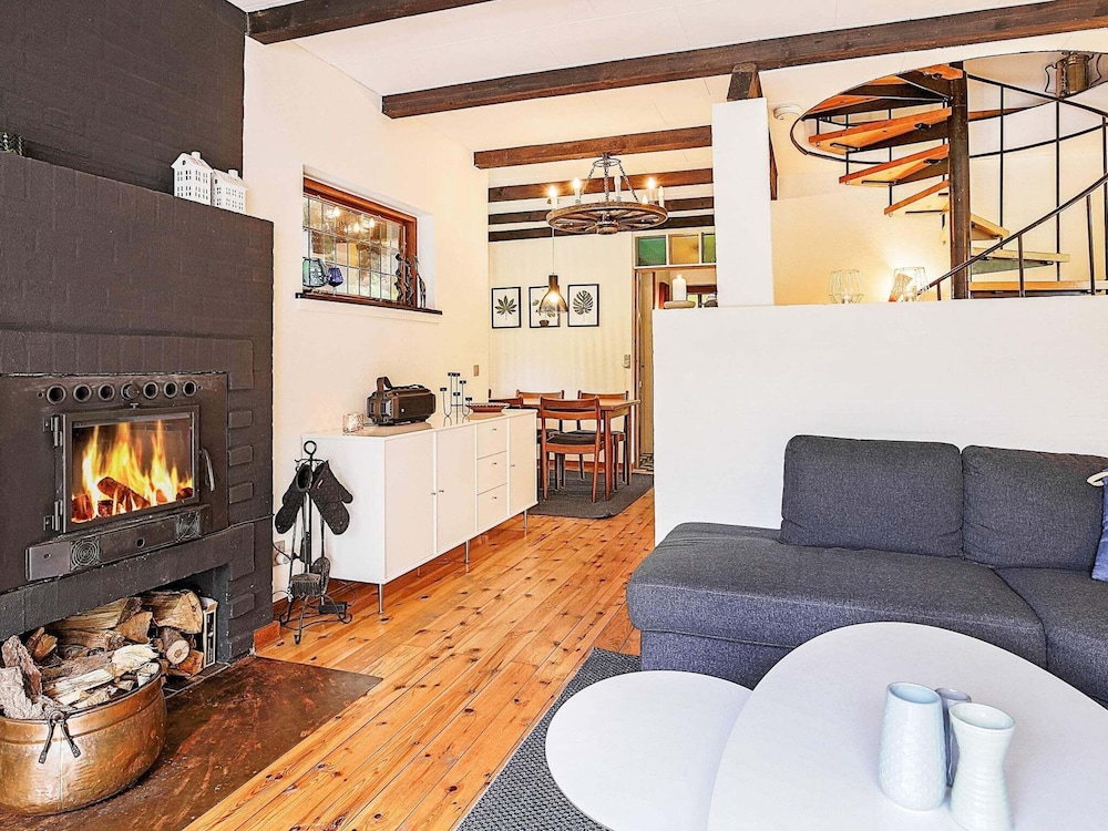 Secluded Cottage Retreat at Ordrup Naes-by Traum view 4