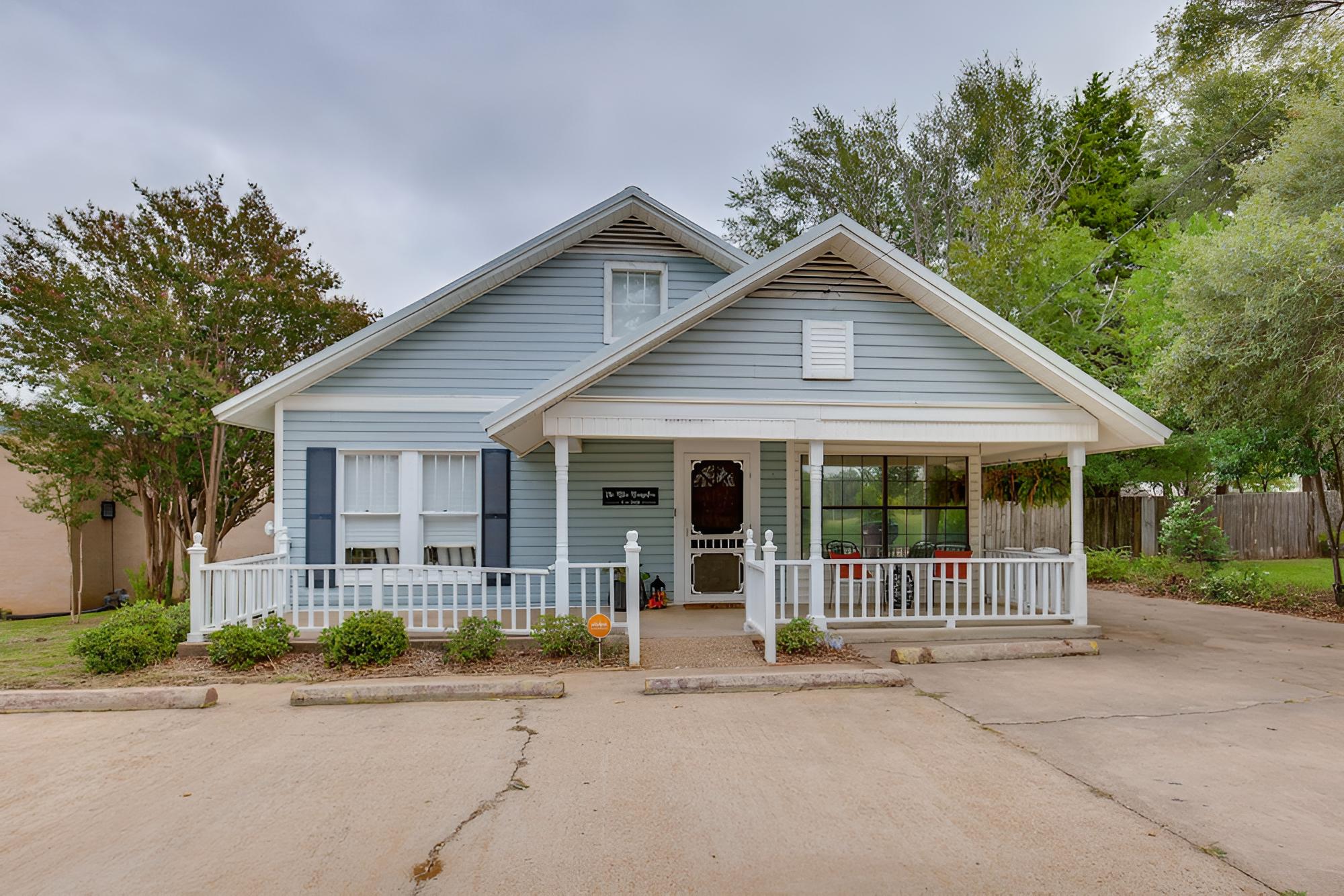 Canton Home w/ Porch < 1 Mile to First Monday! view 5