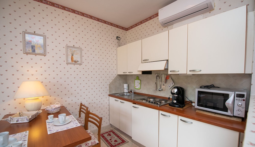 Feeling House - Appartamento Provenzale