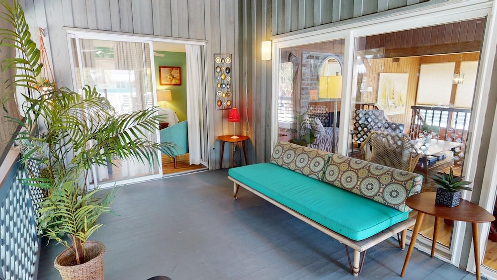 6 7th Street by Tybee Vacation Rentals