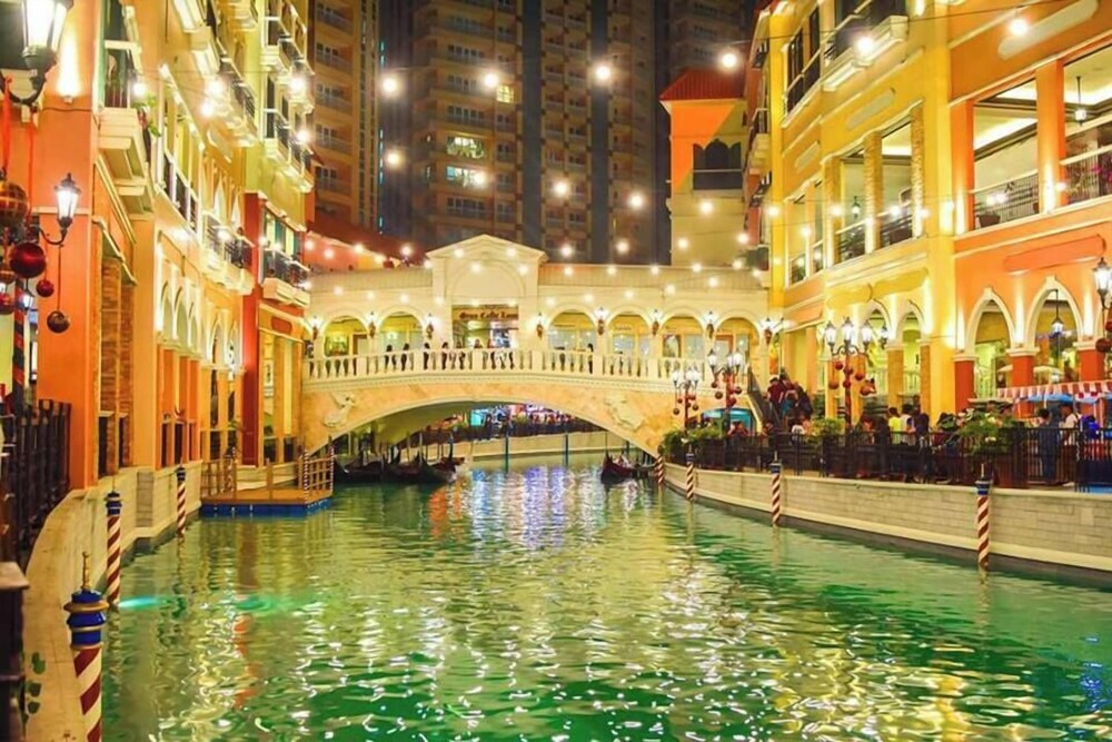 BGC Mckinley City Center Apartments