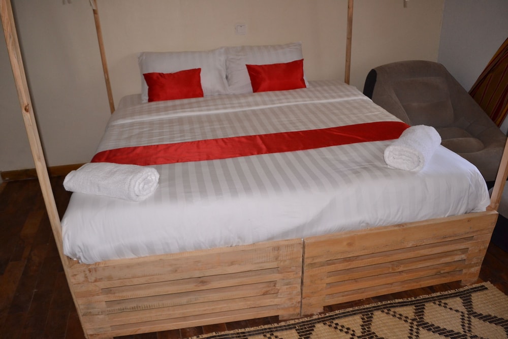 Bunyonyi Apple Farm Stay view 5