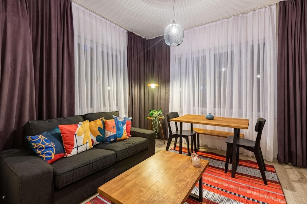 Modern Flat 5-min Walk to Taksim Square in Beyoglu