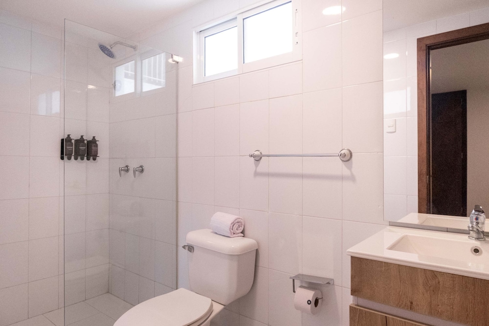 w Glorious 2BR w AC in Cartagena