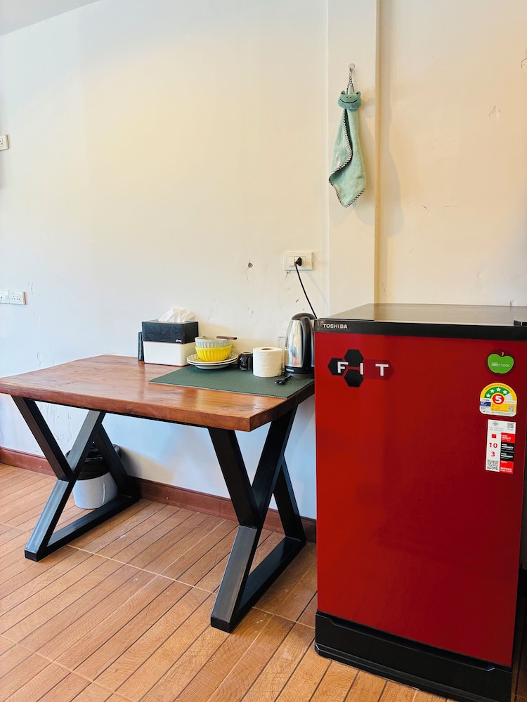 Apartment Wat Sawang Arom 09