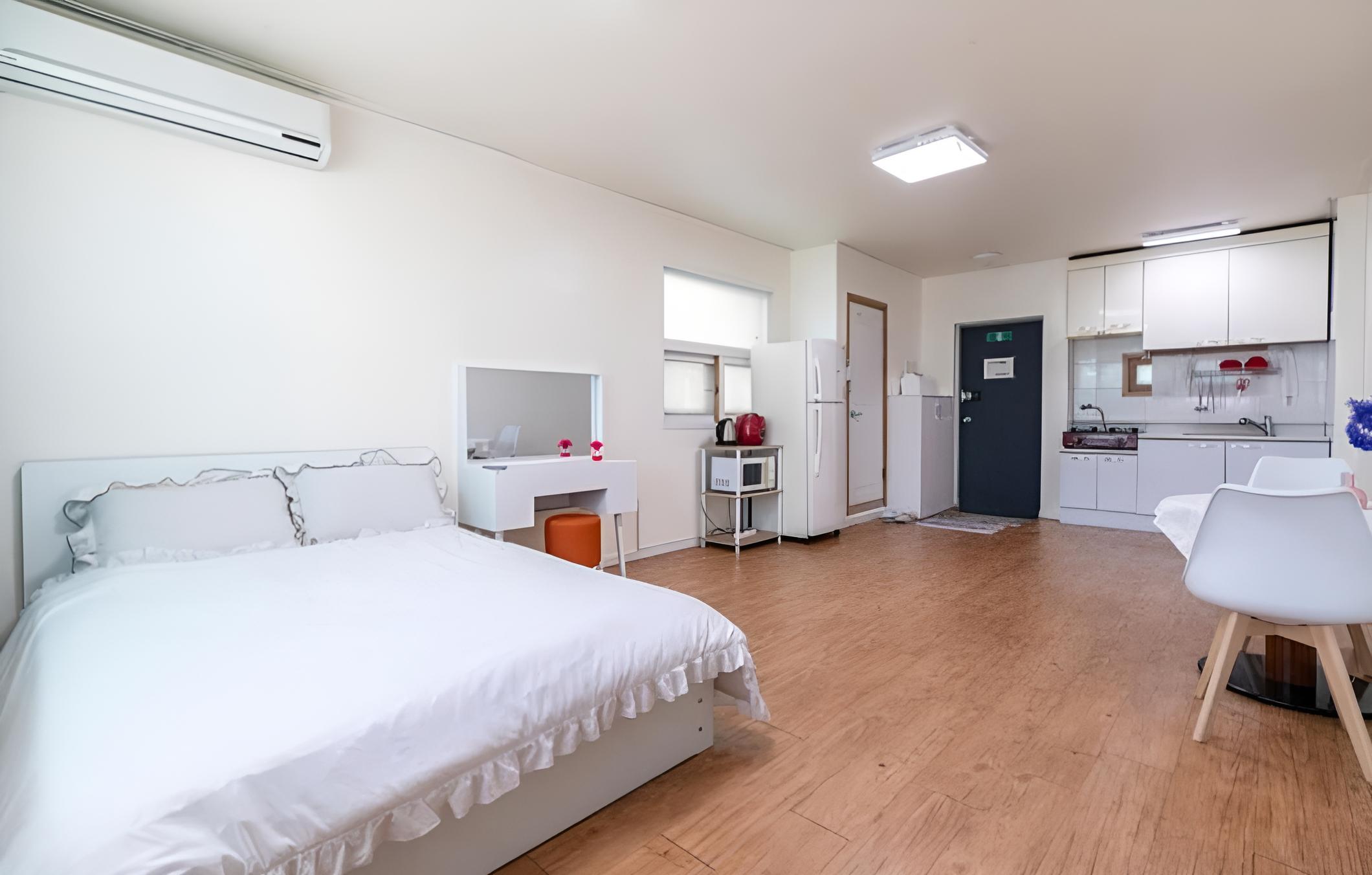 Incheon Vacations - Eulwangri Bide 302 Pension - Property Image 16