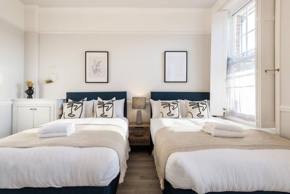 Host Apartments Seel St Townhouse Apt I