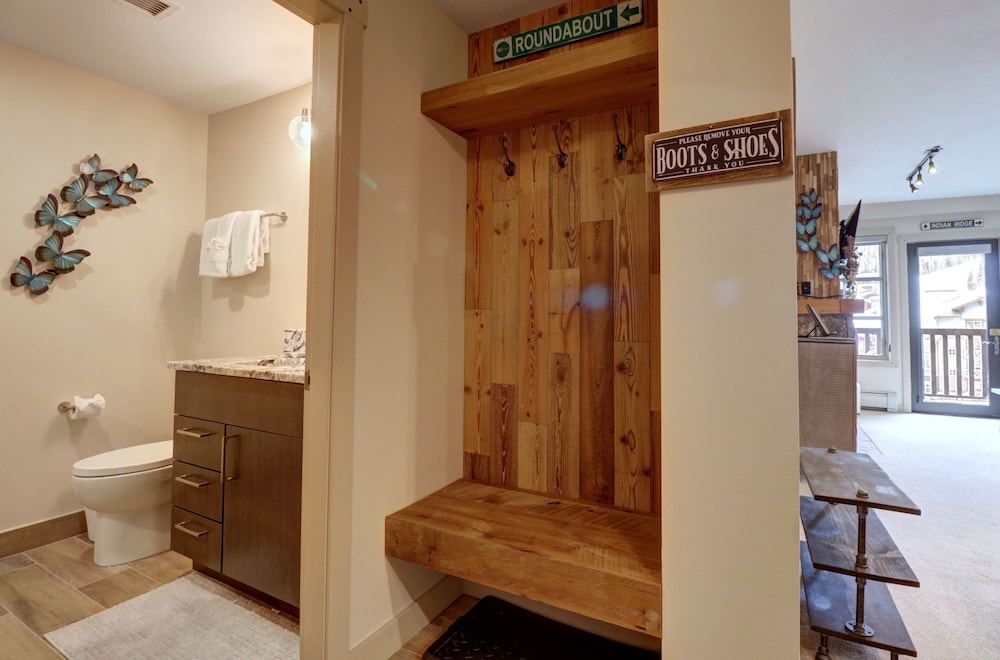 Pp409 Passage Point 2 Bedroom Condo