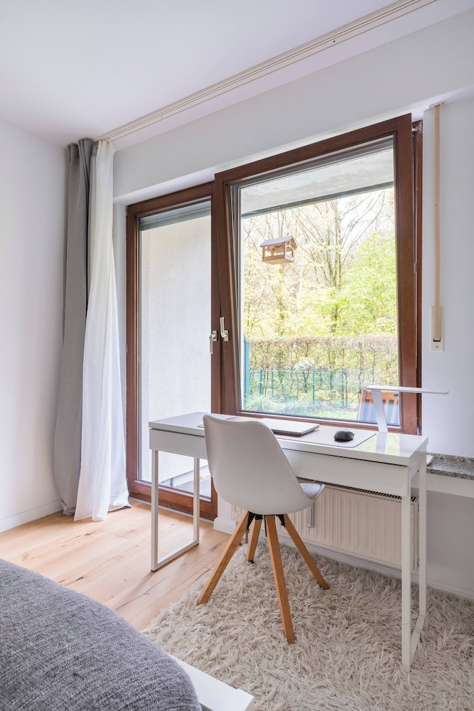 Exclusive Ludenberg Living in Stunning Area