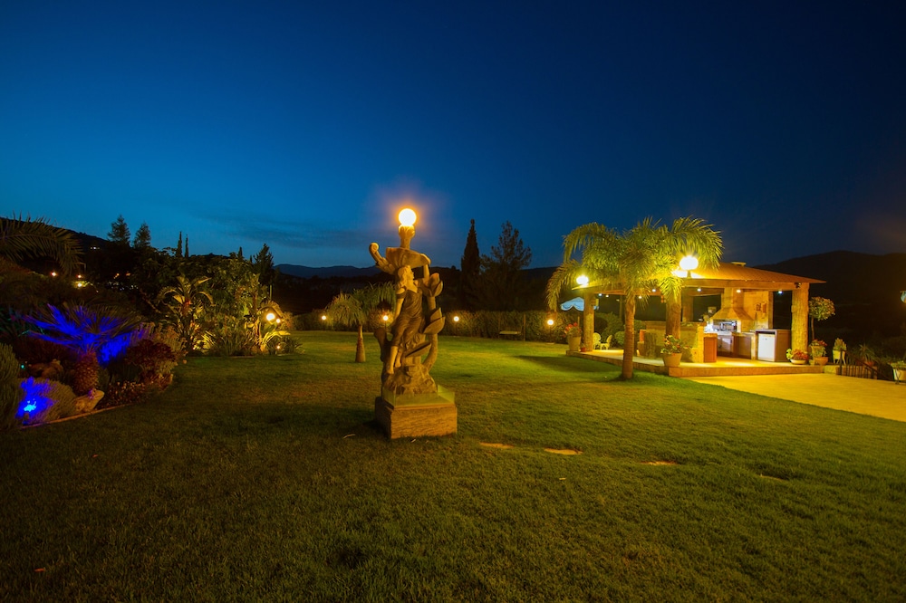 Photo 40