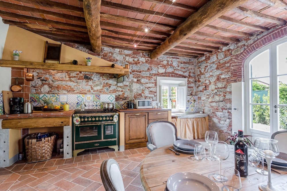 Villa sul Fiume in Monte San Quirico view 5