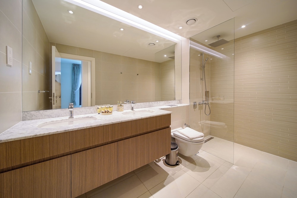 PVH - Beach Front 2BR in Le Pont 3
