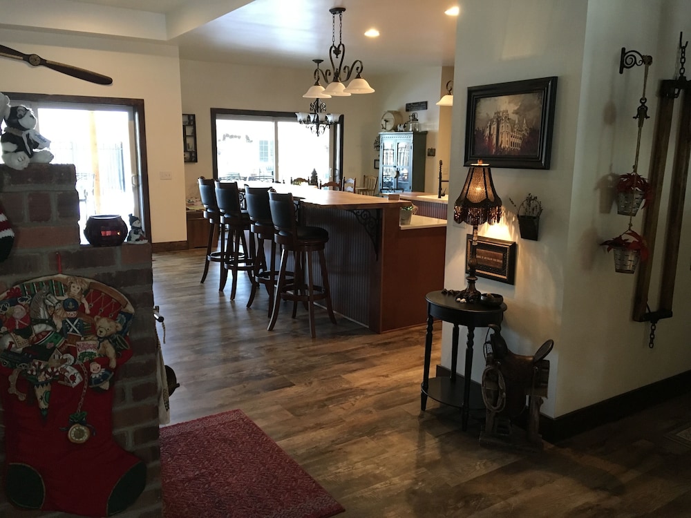 The Inn at Sand Canyon view 3