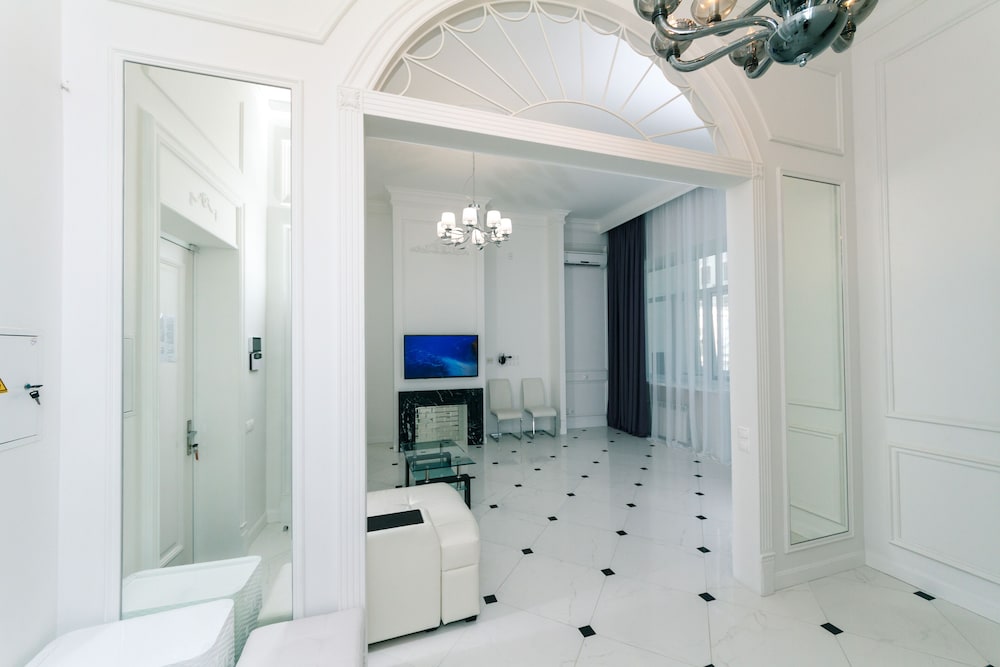 Kyiv Apartments