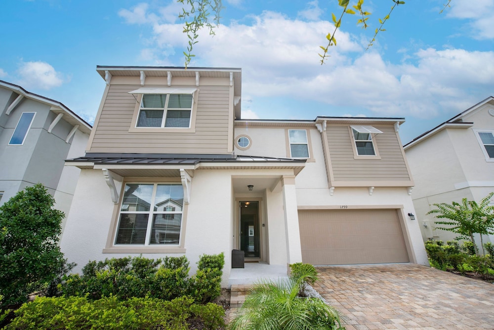 1799 Amazing 9Bd Near Disney