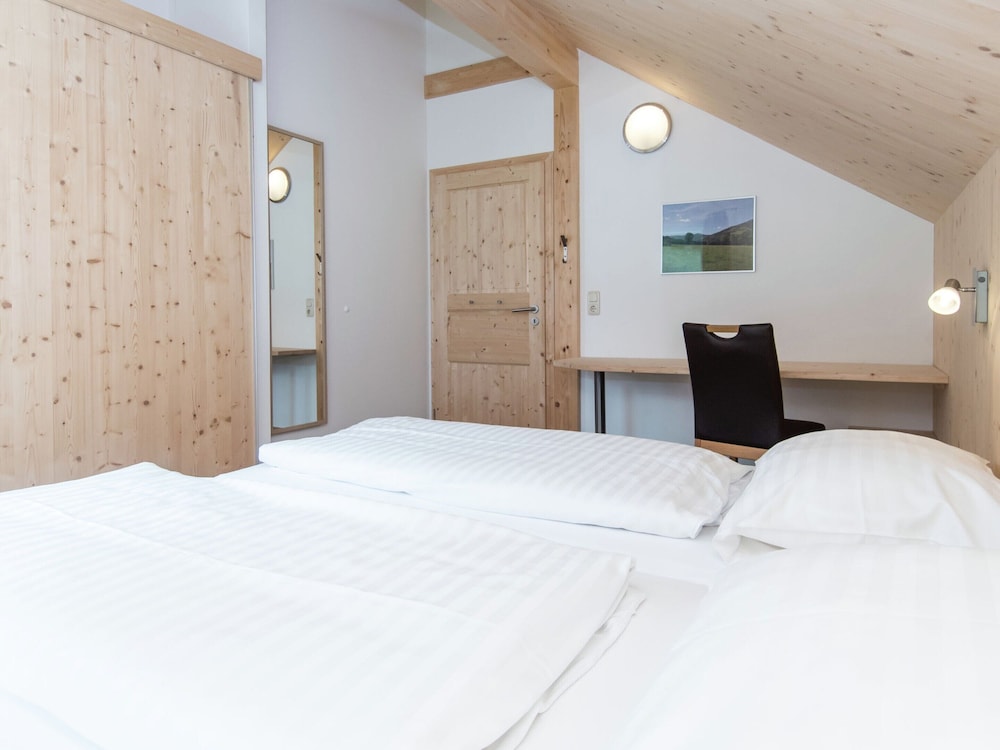 Spectacular Chalet near Ski Area in Sankt Georgen ob Murau view 5