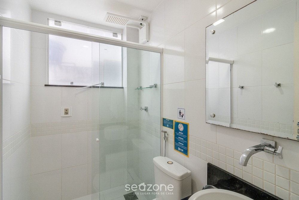 Ground Floor apt 5 min From Praia do Forte Ema101