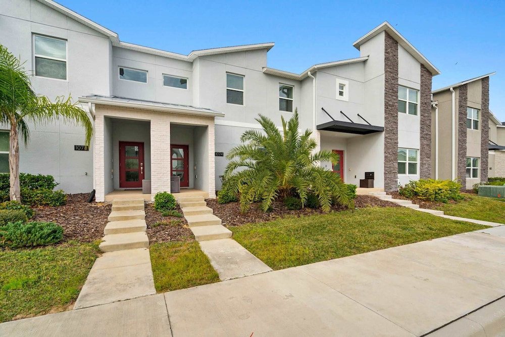 Adorable 4BR Home Cute Mickey Tangled Rooms