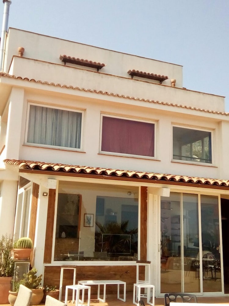 M'ama Holiday Rooms