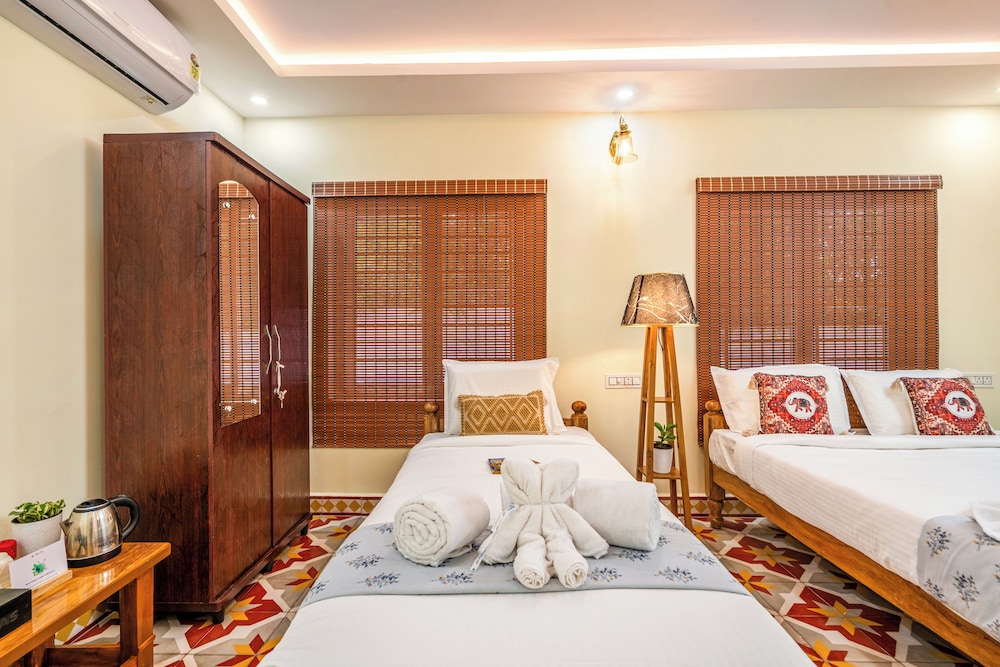 APR Villa by Alaya Stays