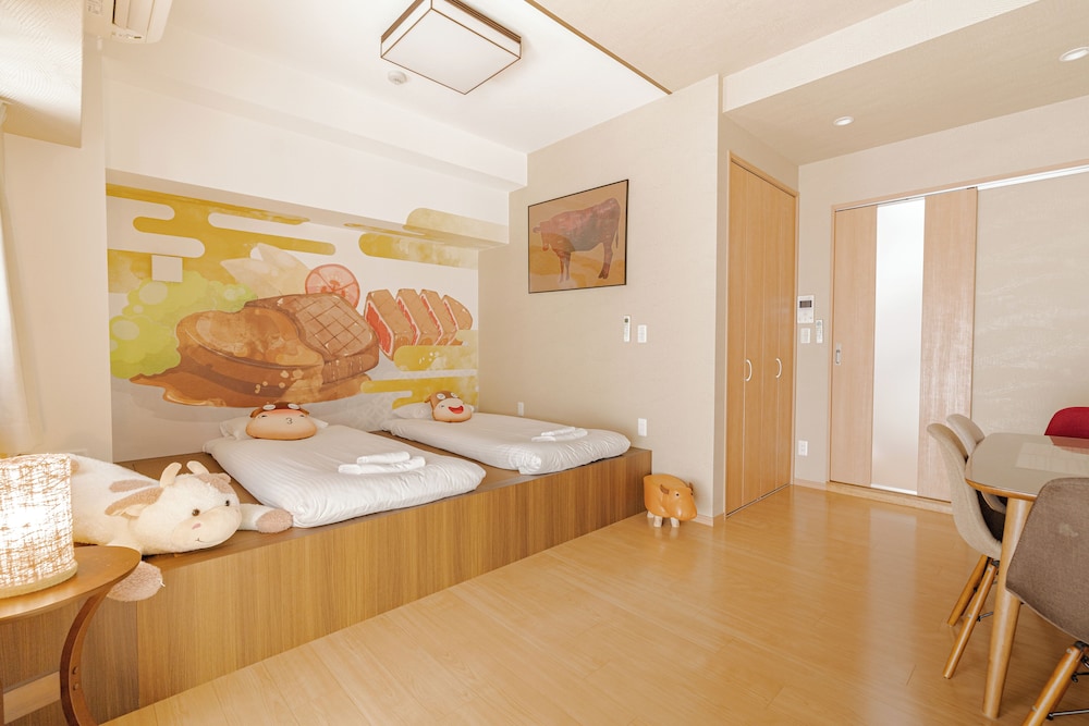 V Boutique House