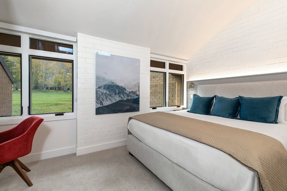 Ski Captain Molly 3 Bedroom Condo