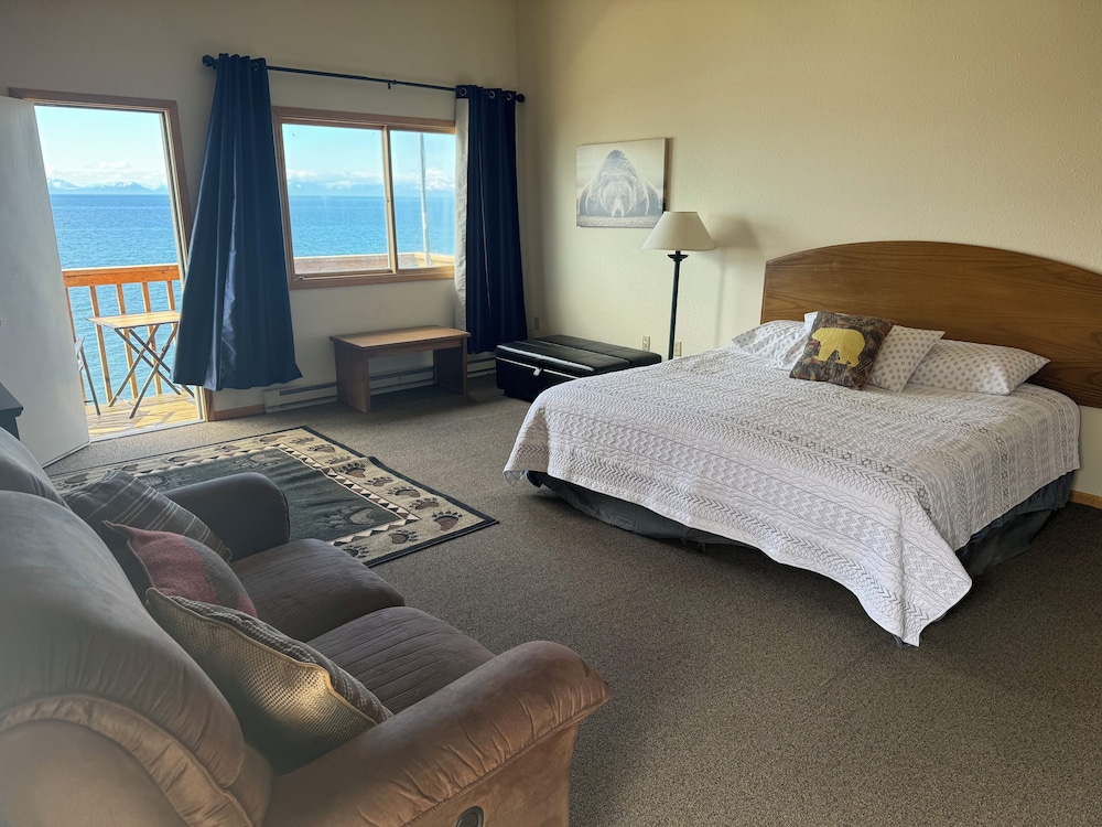 King Halibut Lodge - Property Image 32