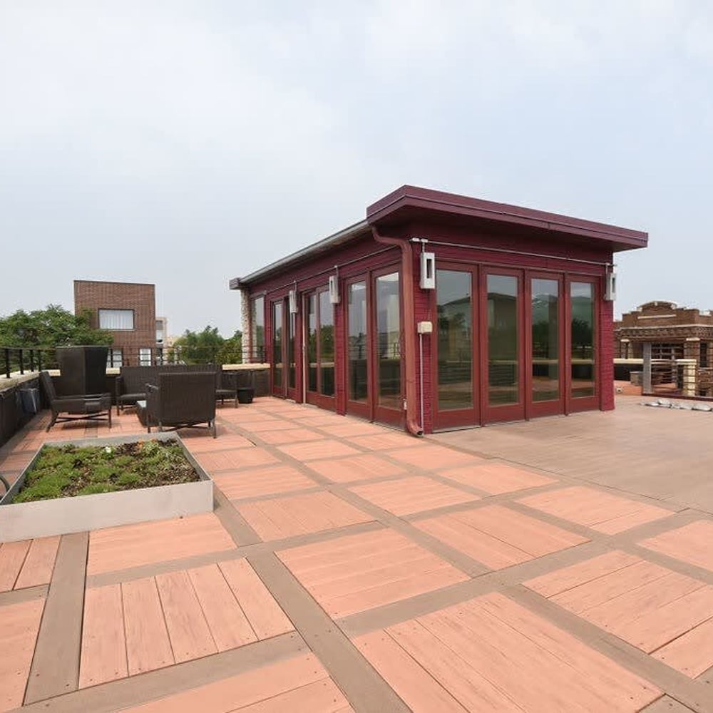 5BR 5BA Architectural Estate-theatre Gym Rooftop