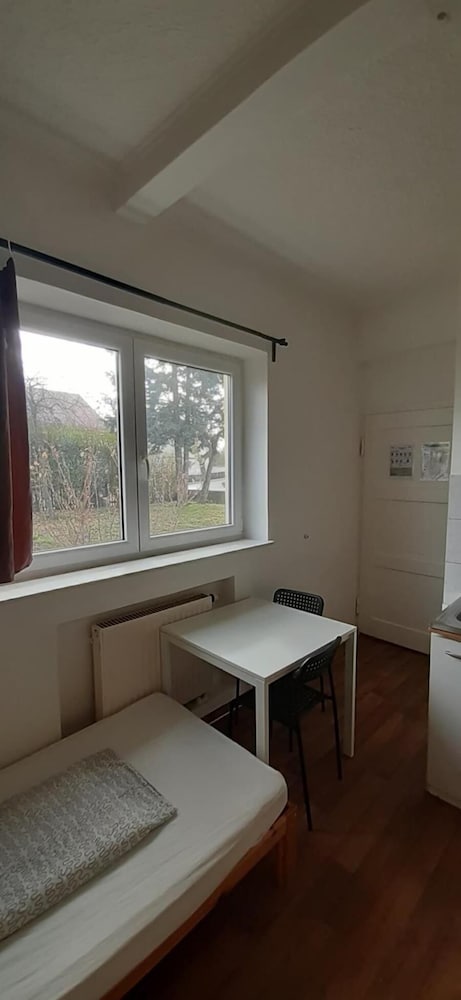 2-Rent Group Hostel Apartments EVE74