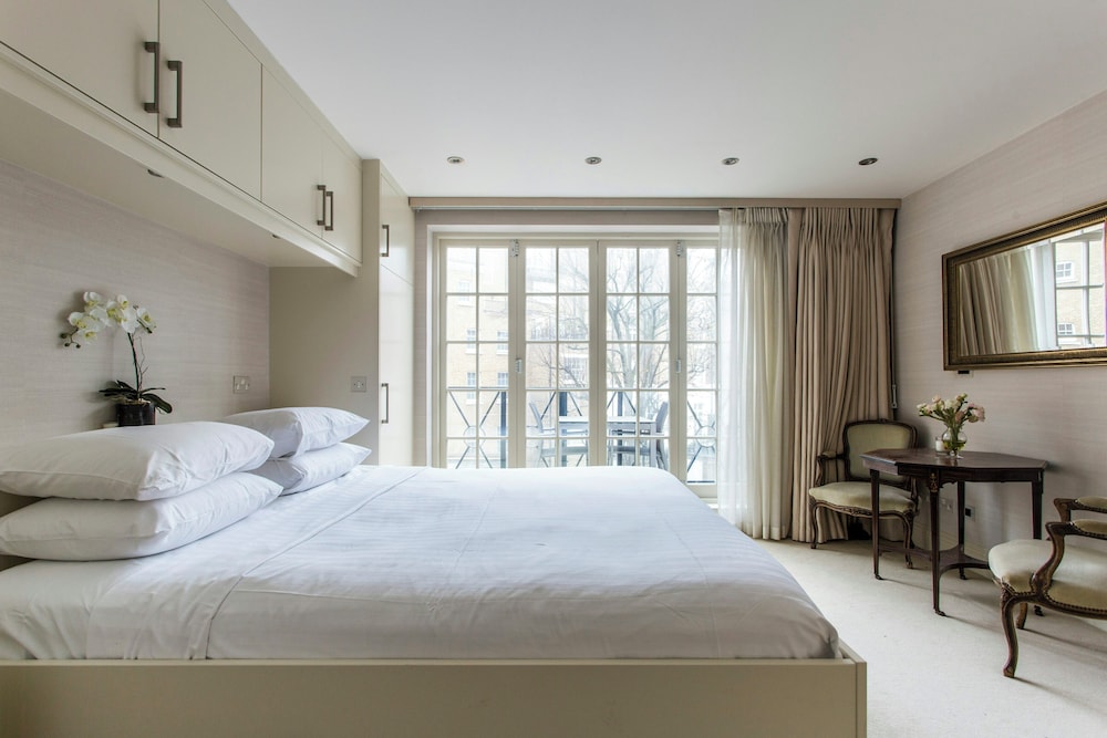 Cadogan Place IV by Onefinestay