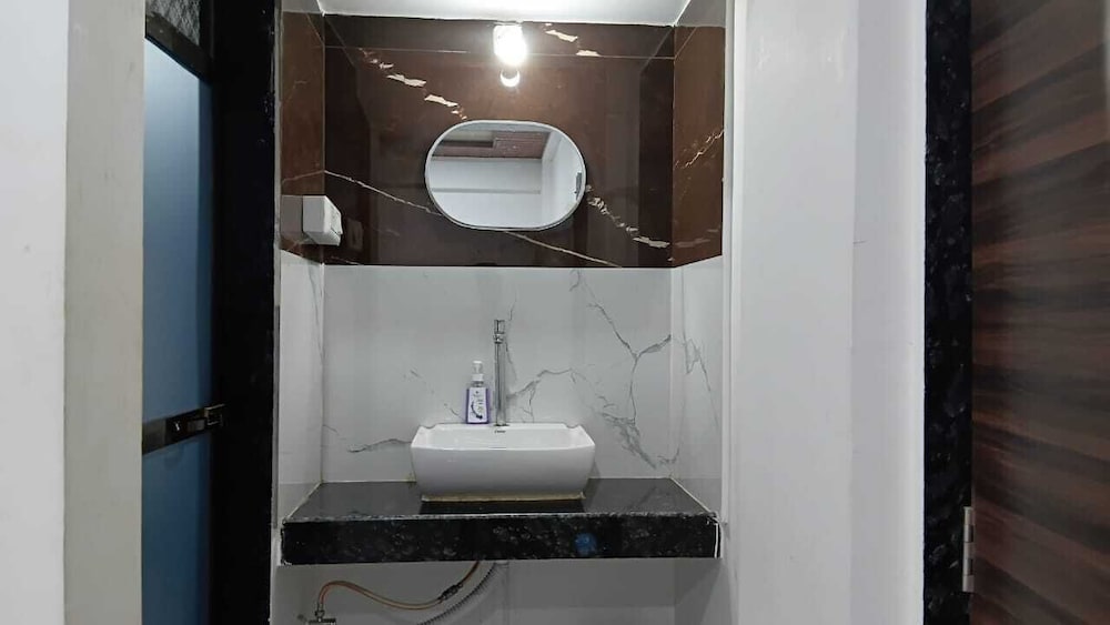 Hotel Jijau Darbar