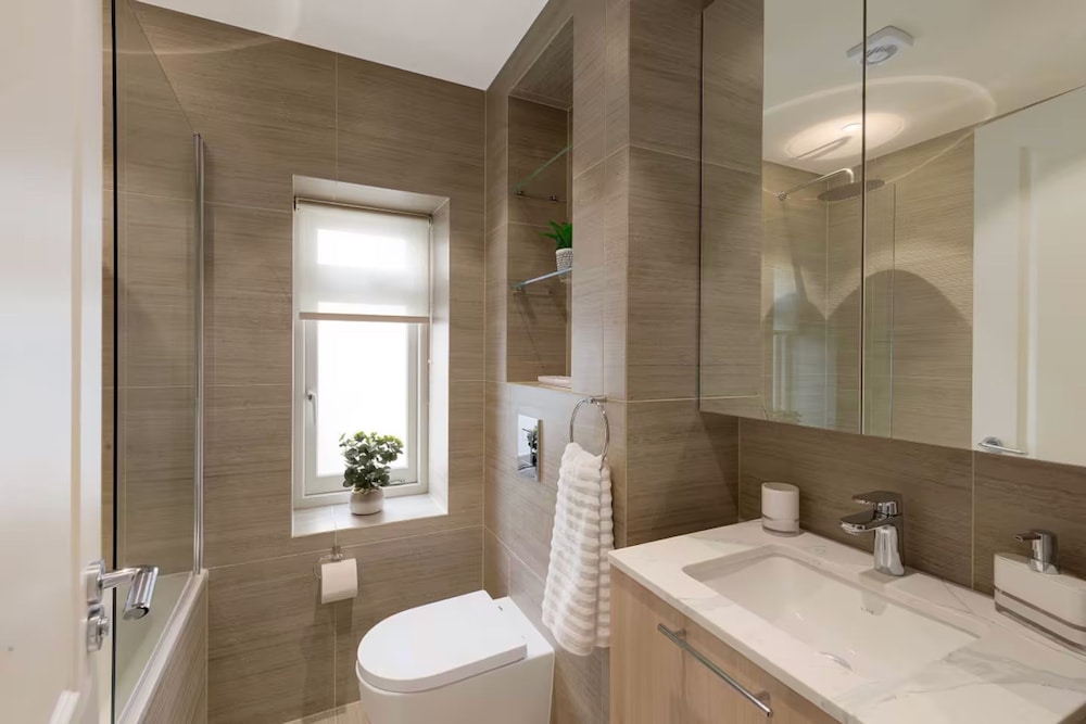 Collingham Road - 2 Bedroom Apartment I