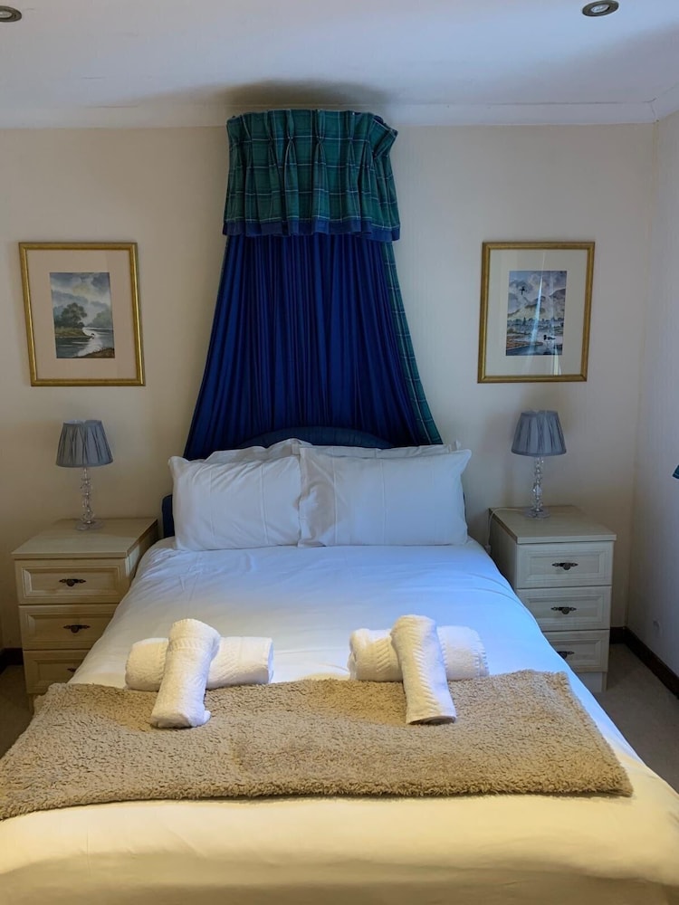 Lakeside Haven Cottage - Great Glen Waterpark