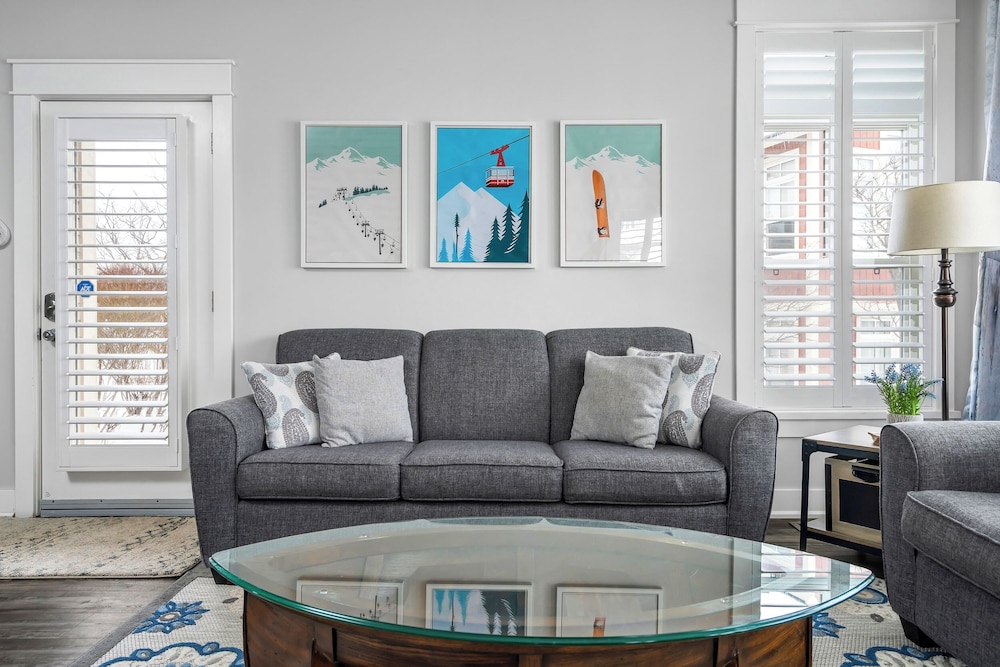 Rivergrass Condos