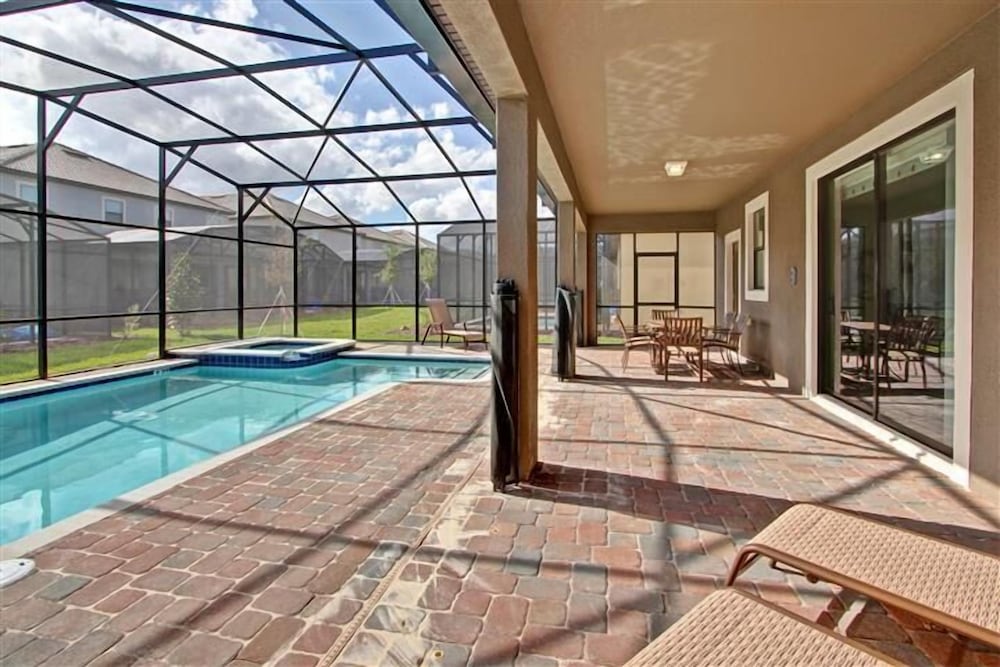 Champions Gate #4 - The Retreat - 8 Bed 5 Baths Villa