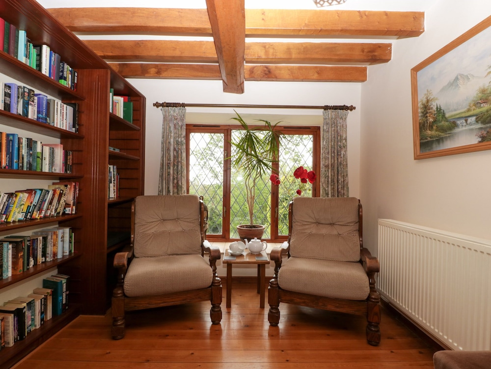 Shells Cottage