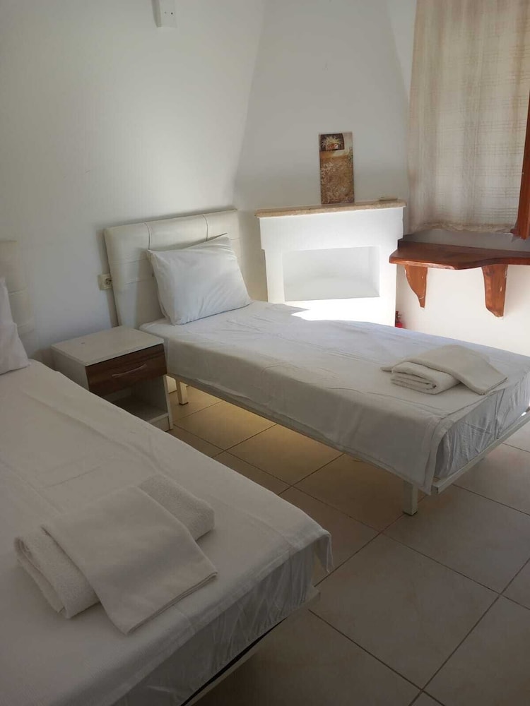 Myndos Bed & Breakfast