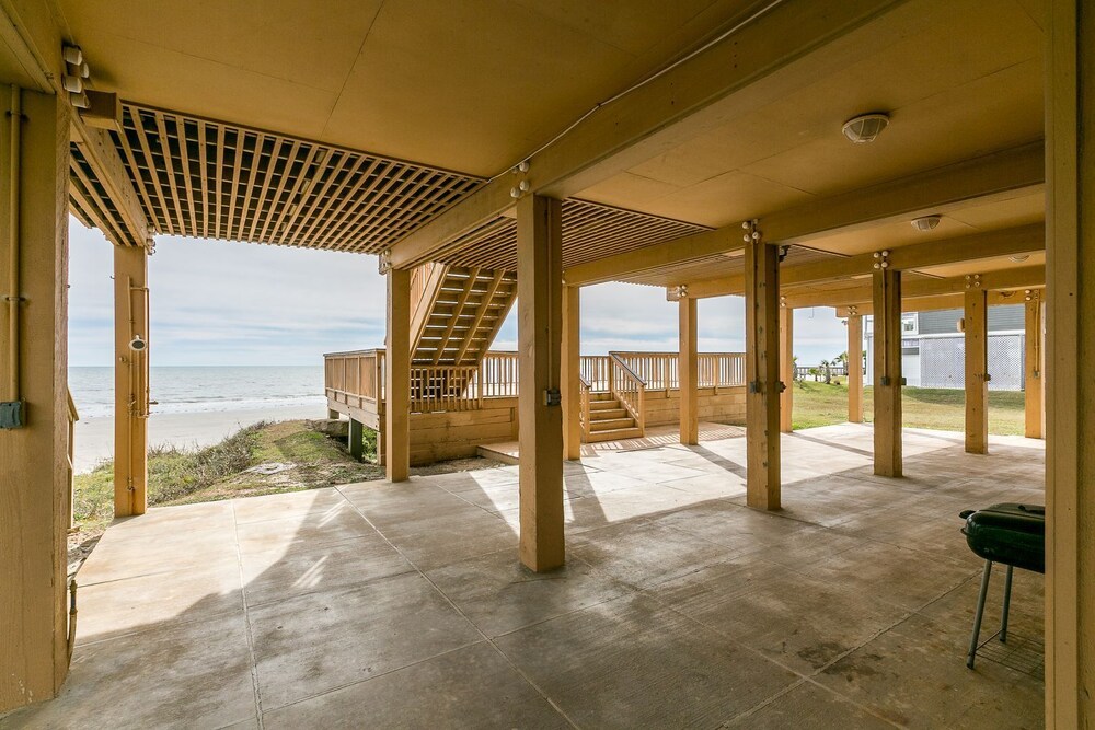 Paradise At Last by Ryson Vacation Rentals