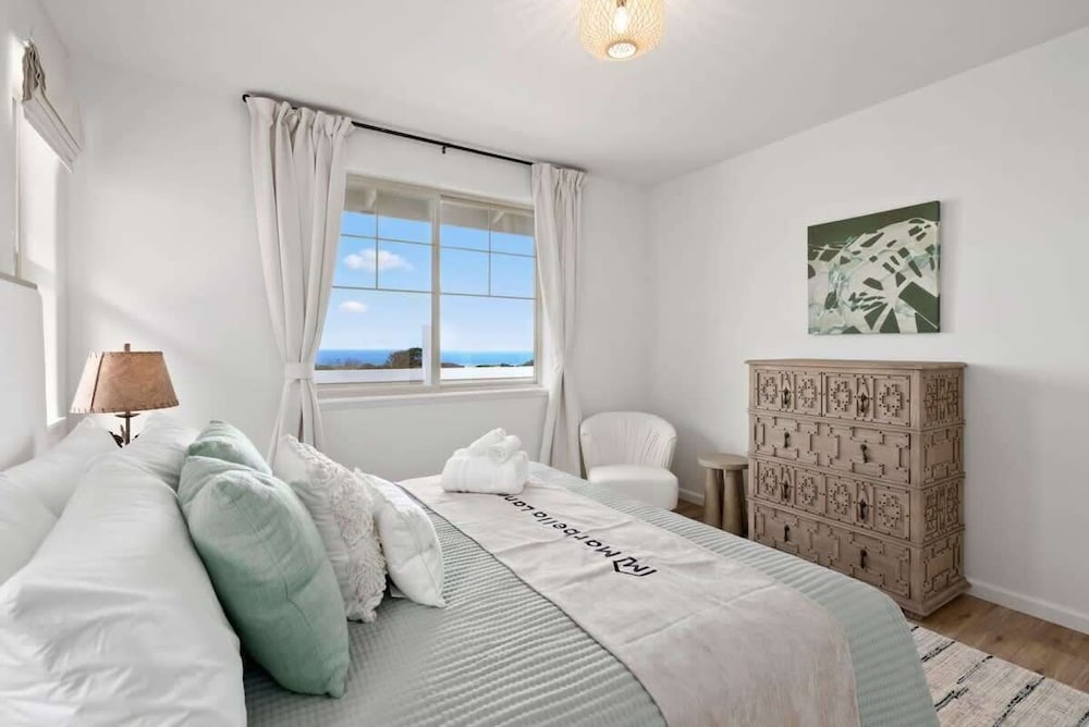 @ Marbella Lane - Serene & Lovely MT + Ocean Views